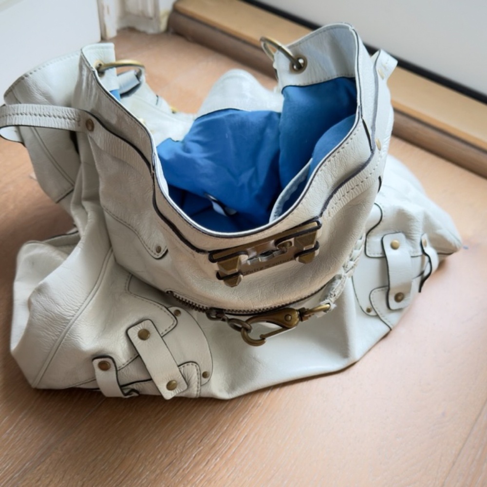 Y2K Juicy Couture Large Leather Purse White Tote Patent Leather Bag w. Dust Bag - Picture 10 of 13